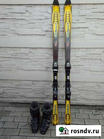 Комплект горные лыжи и ботинки Самара - изображение 1