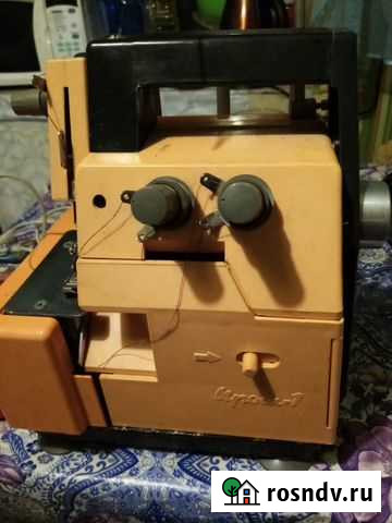 Оверлок швейной машина Новоуральск - изображение 1