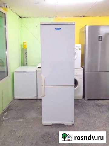 Холодильник современный Бирюса бу высокий Санкт-Петербург - изображение 1