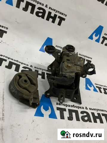 Кронштейн подушки nissan x trail t30 Красный Сулин - изображение 1