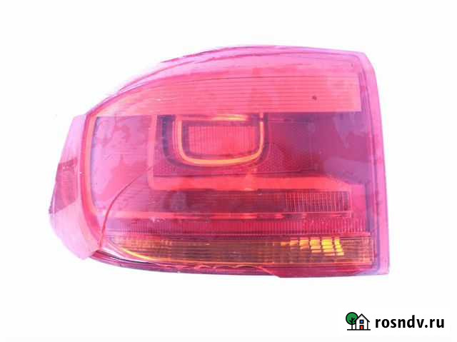 Фонарь задний левый наружный Тигуан Ливенка - изображение 1