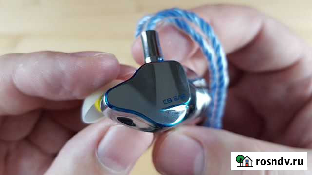 KbEar Aurora: крутые динамические наушники Яблоновский - изображение 1