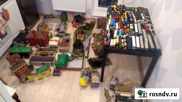 Макет железной дороги, дома и другой транспорт Мурино - изображение 1