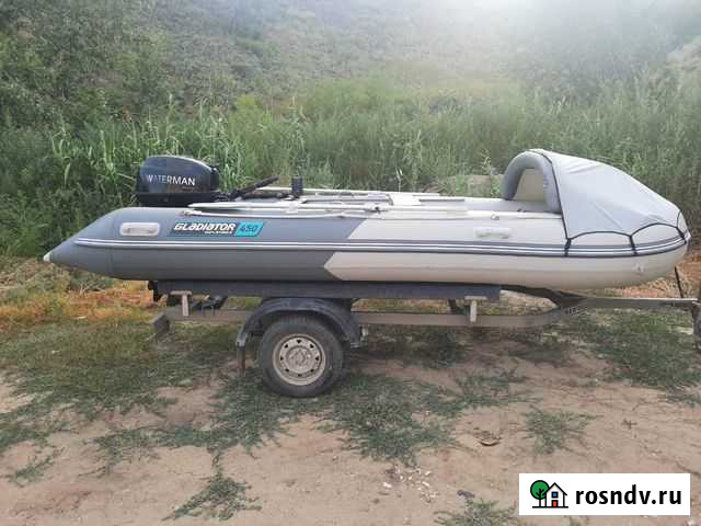 Лодка моторная gladiator 450+ мотор 30 л.с Волгоград - изображение 1
