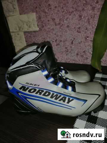 Лыжные ботинки nordway Советский - изображение 1