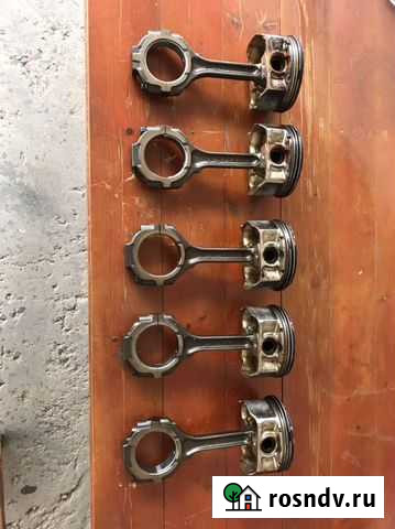 Поршня с шатунами на Инфинити fx 35 Кизилюрт - изображение 1