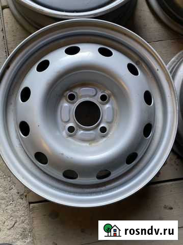 Magnetto 14013 сереб. R14 / 5.5j PCD 4*100 ET49 цо Волгоград - изображение 1