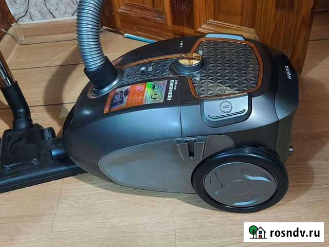 Пылесос Redmond RV-322 Ростов-на-Дону - изображение 1