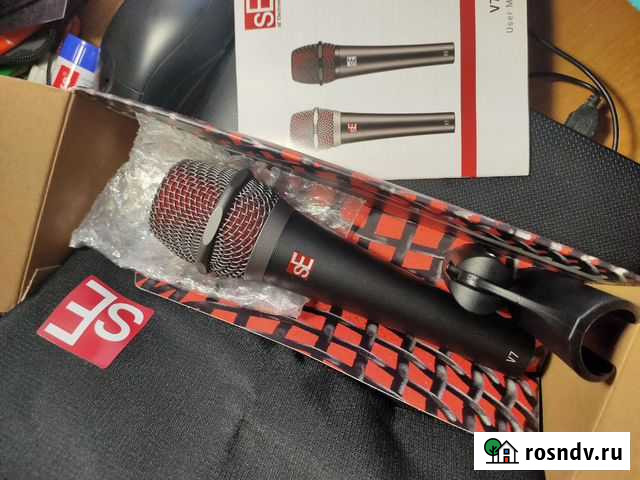 Микрофоны, шнуры, стойки Сочи - изображение 1