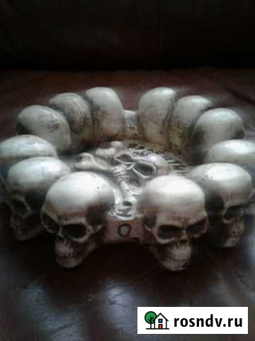 Пепельница с черепами Санкт-Петербург - изображение 1