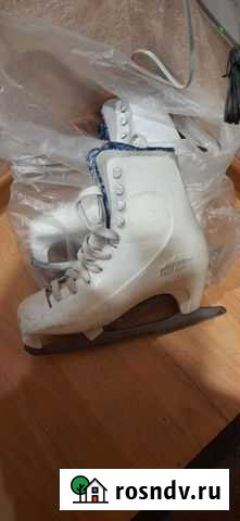 Коньки фигурные 38 размер Екатеринбург - изображение 1