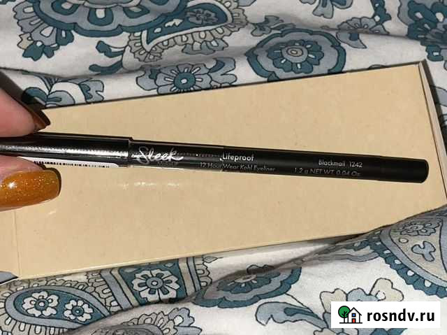 Карандаш для глаз Sleek MakeUP Черноголовка - изображение 1