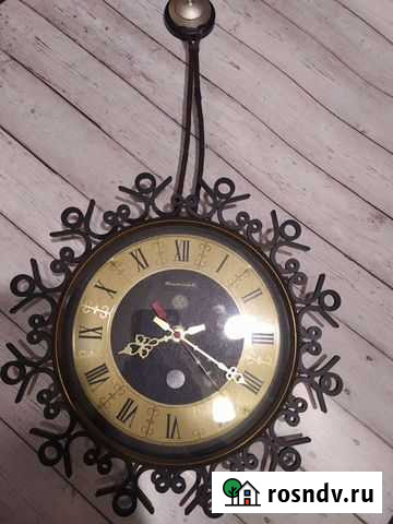 Часы Янтарь настенные СССР Воронеж - изображение 1