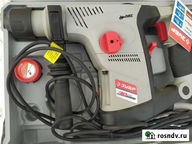 Перфоратор Зубр 30/900 вк sds plus новый Бирск - изображение 1