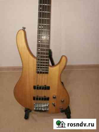 Бас гитара Washburn XB-500 Bantam и комбик Boxer65 Люберцы