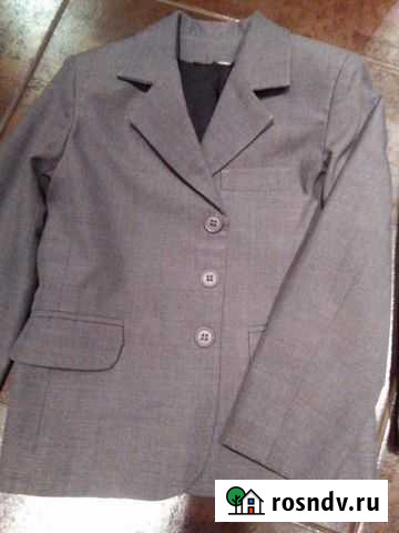 Костюм классический с жилеткой 129-134, 140 Санкт-Петербург - изображение 1