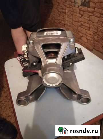 Двигатель от стиральной машины indesit wisa 81 б/у Йошкар-Ола - изображение 1