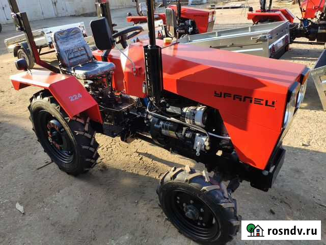 Трактор Уралец 224б 4*4 комфорт Тула - изображение 1