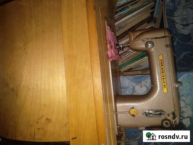 Швейная машинка ножная Подольск.Сделано в СССР Майский - изображение 1