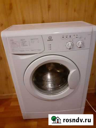 Стиральная машина Indesit класса A узкая 33см Петрозаводск - изображение 1