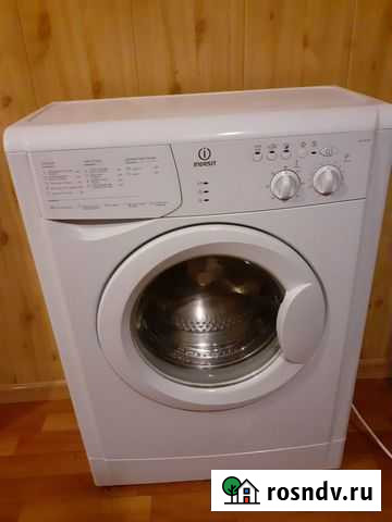 Стиральная машина Indesit класса A узкая 33см Петрозаводск - изображение 1