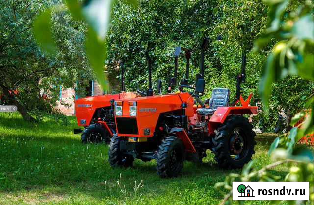 Трактор Уралец 2204Б с куном и щеткой Кемерово - изображение 1