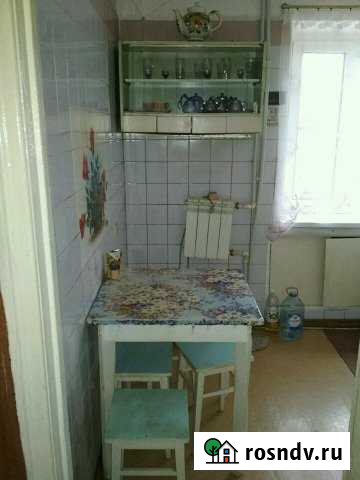 2-комнатная квартира, 44 м², 2/4 эт. в аренду на длительный срок в Новошахтинске Новошахтинск - изображение 1