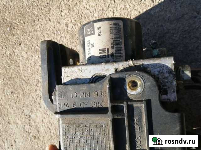 Блок ABS Opel с кронштейном Луга - изображение 1