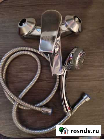 Продам смеситель с душом б/у Осиново - изображение 1