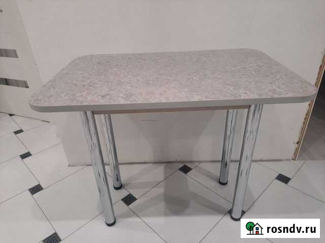 Кухонный стол бу Кузнецк - изображение 1