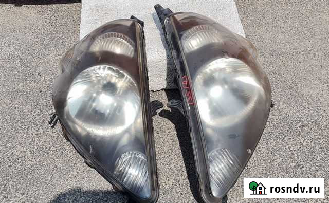 Фары на honda fit б/у оригинал Николаевка - изображение 1