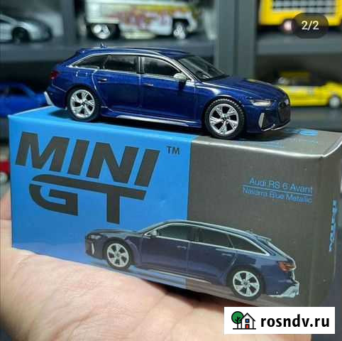 Mini GT Audi RS6 Avant Blue & Red Саратов - изображение 1