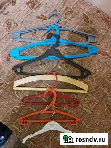 Плечики Набережные Челны - изображение 1