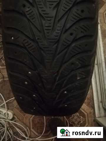 Yokohama 205/55 R16 3шт Щербинка - изображение 1