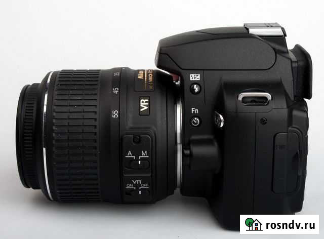 Зеркальный фотоаппарат Nikon Добрянка - изображение 1