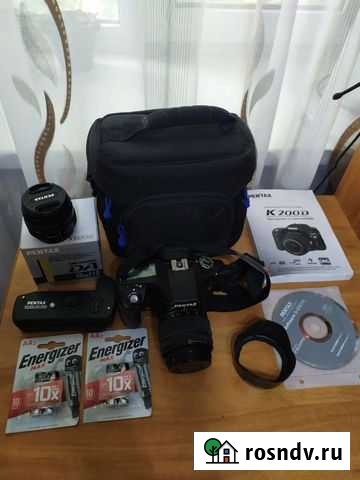 Зеркальный фотоаппарат Pentax K200D Курск - изображение 1