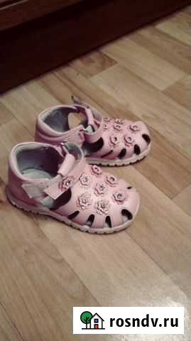 Сандали для девочки Набережные Челны - изображение 1