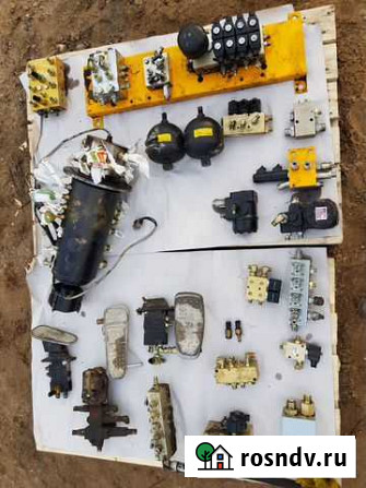 Педали газ тормоз для JCB 160 Иваново - изображение 1