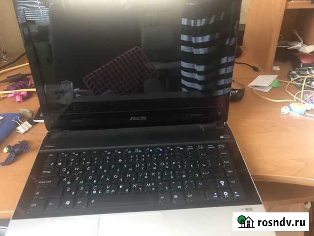 Ноутбук asus на запчасти (работает) Жуковский - изображение 1
