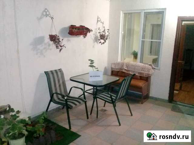 Коттедж 80 м² на участке 1 сот. в аренду посуточно в Небуге Небуг - изображение 1