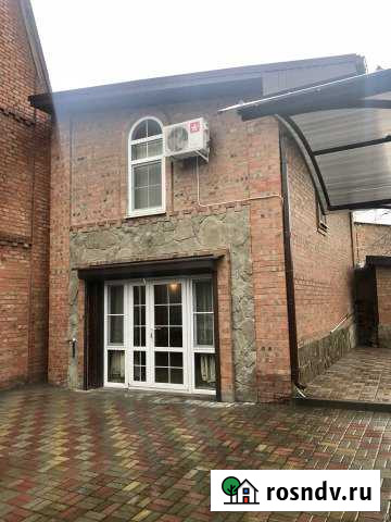 Дом 80 м² на участке 4 сот. в аренду посуточно в Таганроге Таганрог - изображение 1