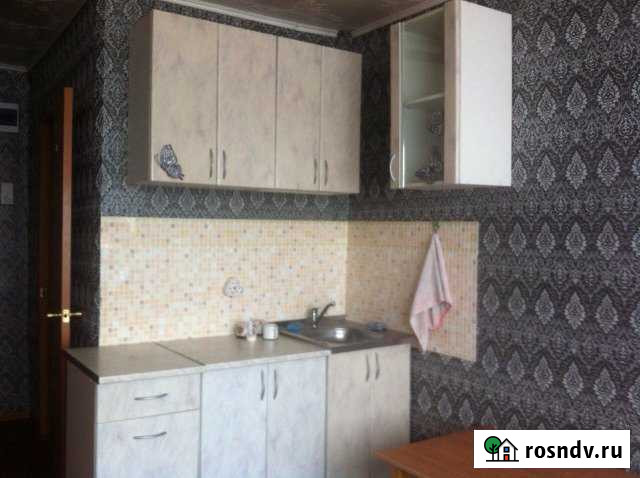 1-комнатная квартира, 17 м², 5/5 эт. в аренду на длительный срок в Ленинске-Кузнецком Ленинск-Кузнецкий - изображение 1