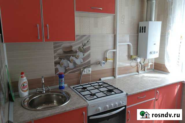 2-комнатная квартира, 47 м², 2/5 эт. в аренду посуточно в Камышине Камышин - изображение 1