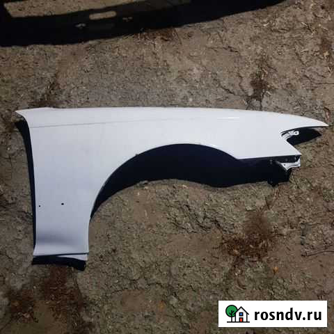Переднее правое крыло тайота марк2 90 Дзержинский - изображение 1