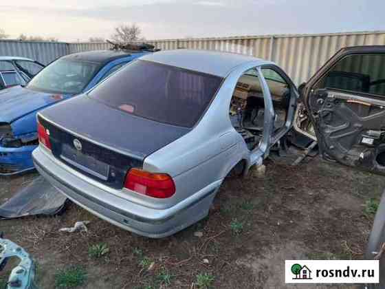 Кузов частями BMW e39 Щёлкино