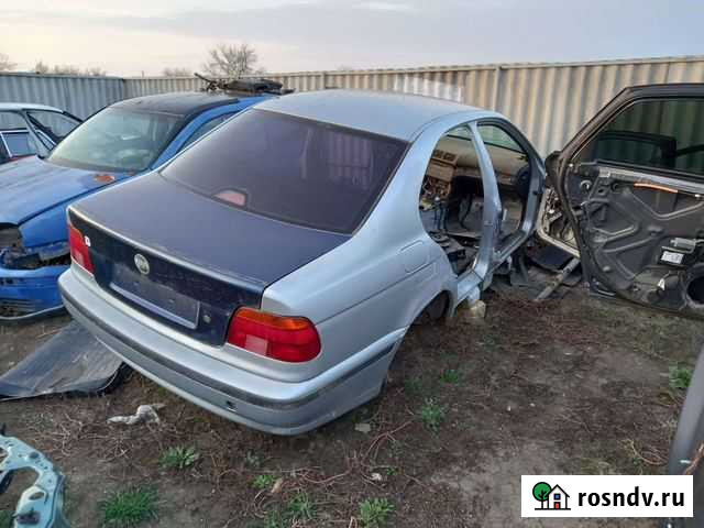 Кузов частями BMW e39 Щёлкино - изображение 1