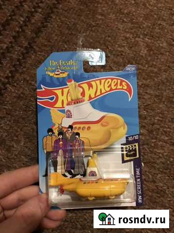 Подлодка Hot Wheels Beetles Yellow Submarine TH Сочи - изображение 1