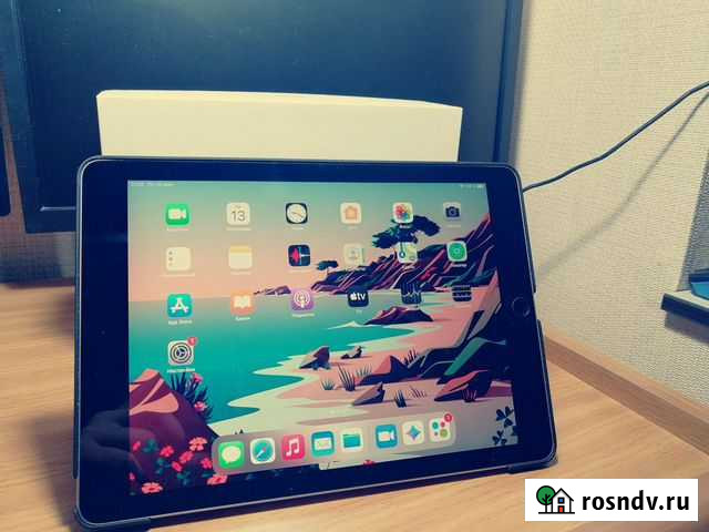 iPad 6 gen \ отличное сост \чехол \коробка \2020г Кисловодск - изображение 1