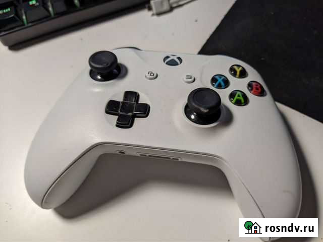 Геймпад xbox One Петрозаводск - изображение 1