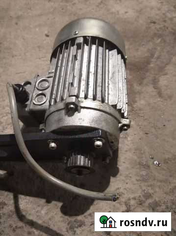 Электродвигатель 0.55 кВт+частотник Первоуральск - изображение 1